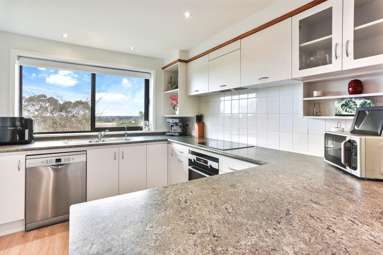 94 Carrs Road_4
