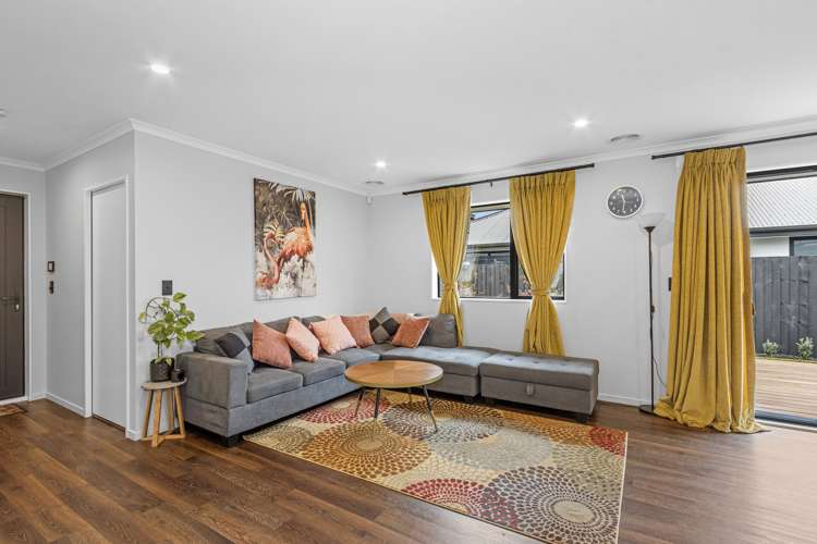 53 Selfe Crescent Burwood_5