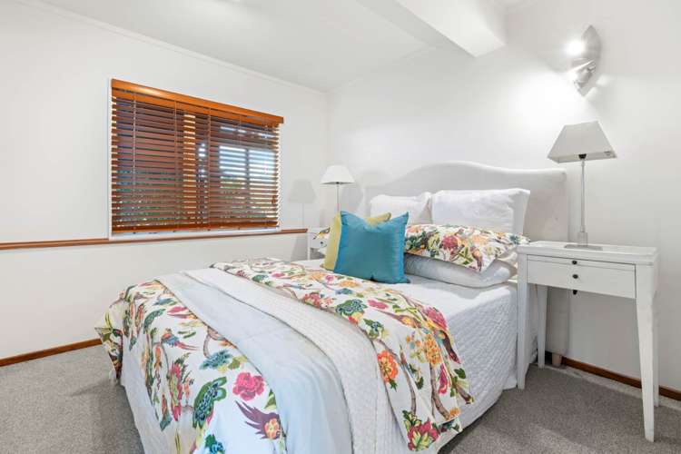 101 Sandspit Road Cockle Bay_18