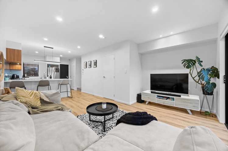 5/9 Flanshaw Road Te Atatu South_12