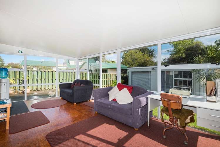 54 Titoki Street Te Atatu Peninsula_15