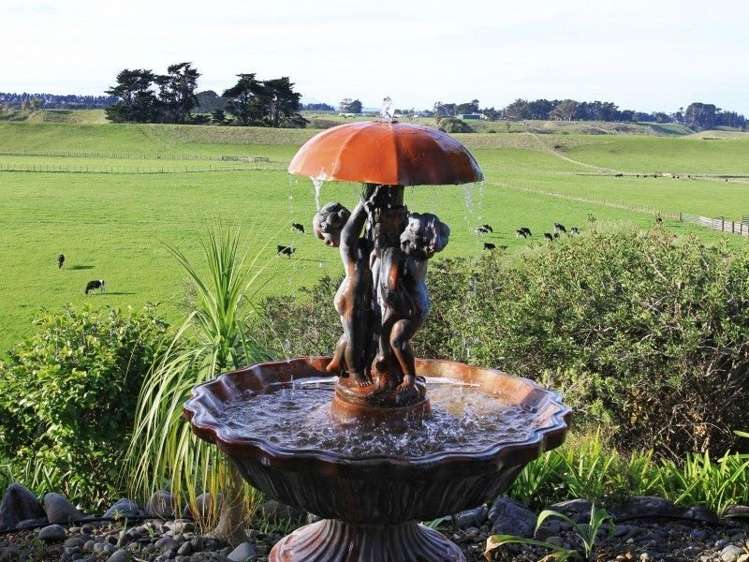 28 Pickwick Road Otamatea_25