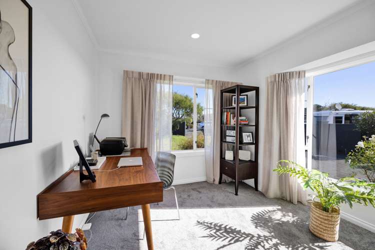 1c Waiwera Place Merrilands_16