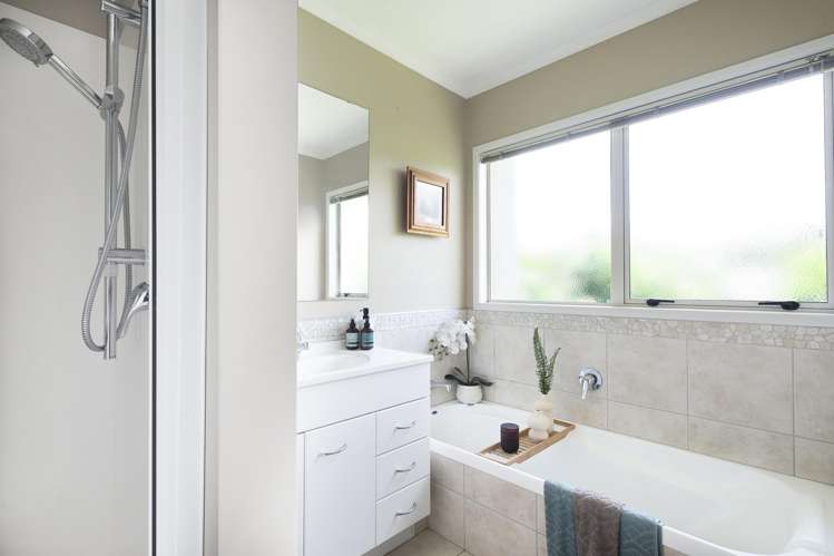 104 Rowesdale Drive Ohauiti_12