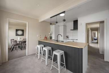 1 Fleming Crescent_3