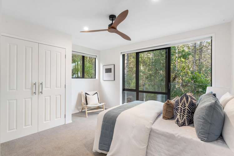 339 Ridge Road Paremoremo_15