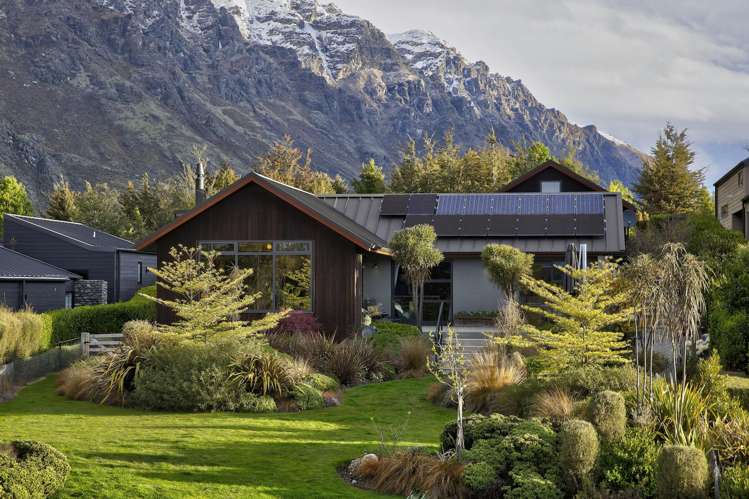 8 Orford Drive Jacks Point_24