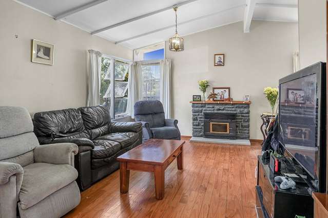 68 Divich Avenue Te Atatu South_3