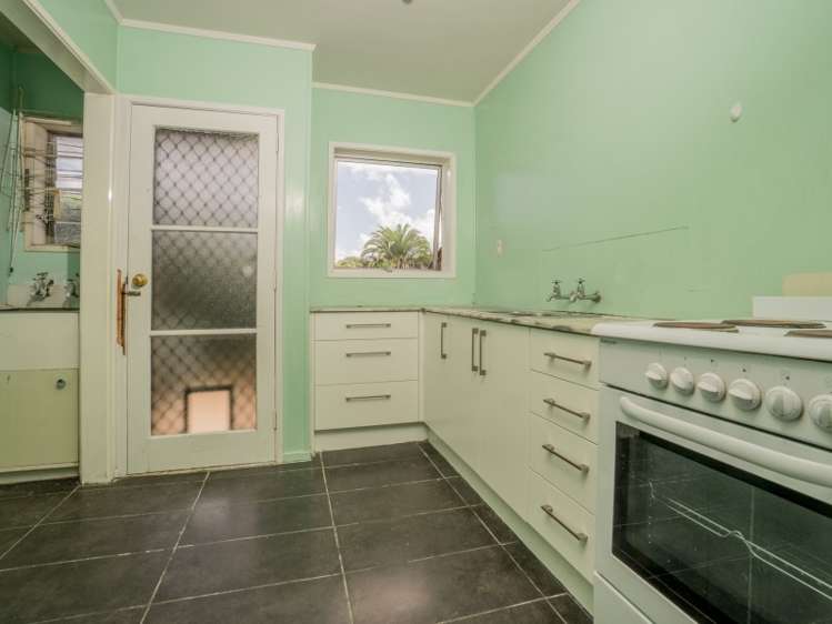 2/178 Church Street Onehunga_6