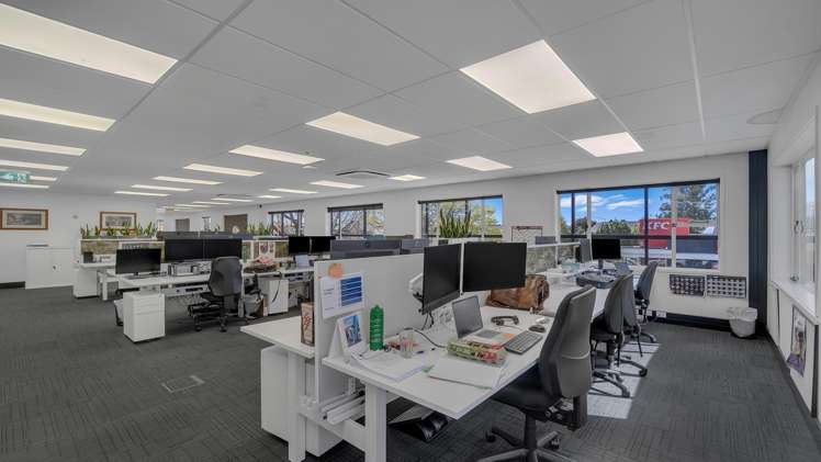 75 Riccarton Road Riccarton_7