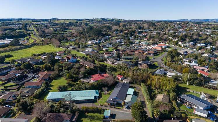 100 Queen Street Waiuku_17