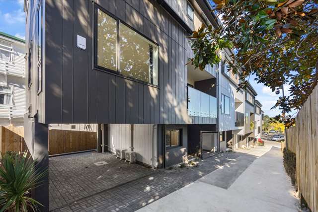 2/1A Onslow Road Mt Eden_1