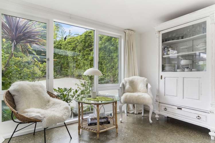 16 Coroglen Avenue Birkenhead_12