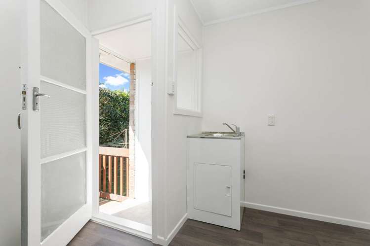 2/14B Ballarat Street Ellerslie_3