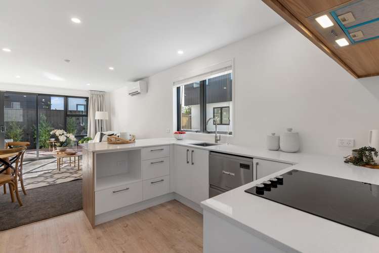 1-6/18 Whiteleigh Avenue_5