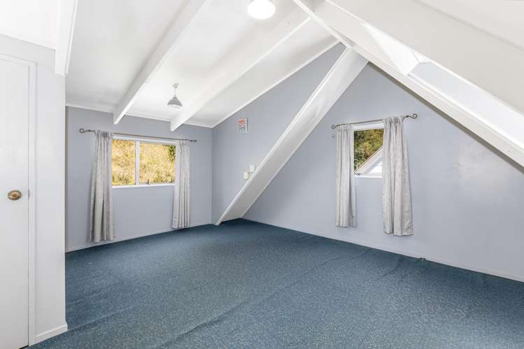 9 Postgate Drive Whitby_16