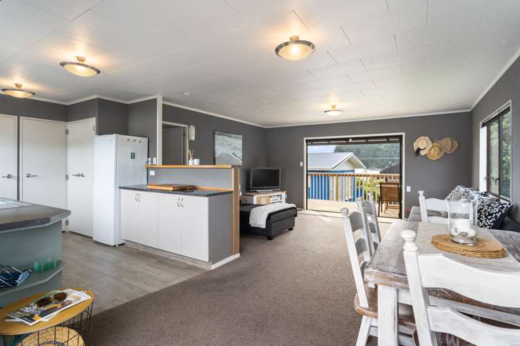 805b Ocean Road Whangamata_16