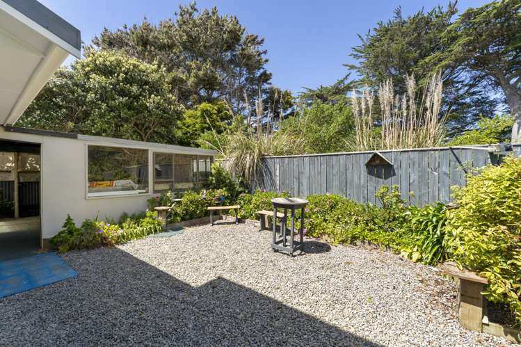 9 Caughley Place Otaki Beach_18