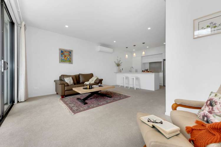 17 Gateway Avenue Beachlands_11