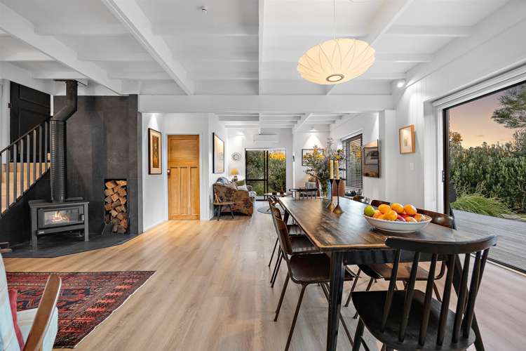 3 Muriwai Road Waimauku_17