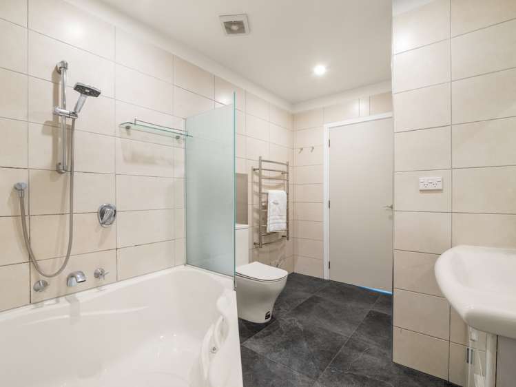 12 Rainton Road Kew_13