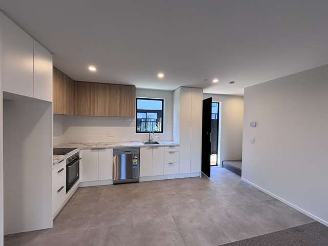 7/504 Armagh Street Linwood_2