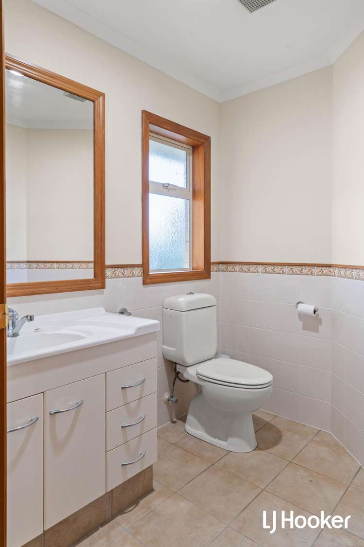 23 Athenree Heights Athenree_19