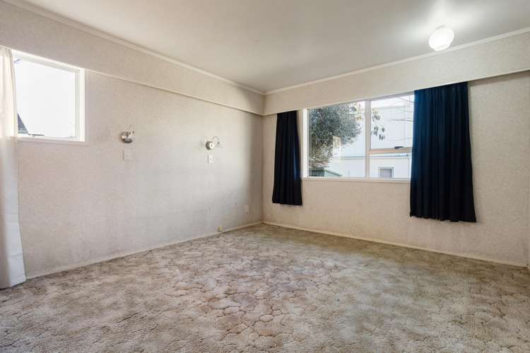 79 Gilbass Avenue Hamilton Lake_14