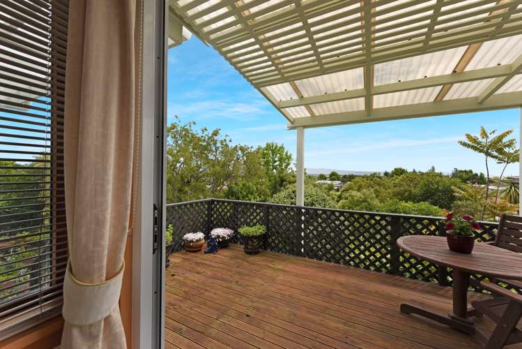 256 The Ridgeway Stoke_9