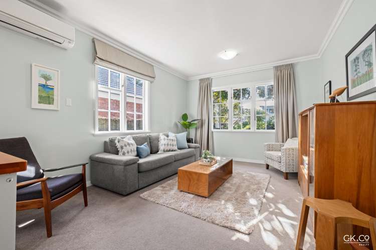 26 Thornycroft Avenue Epuni_4