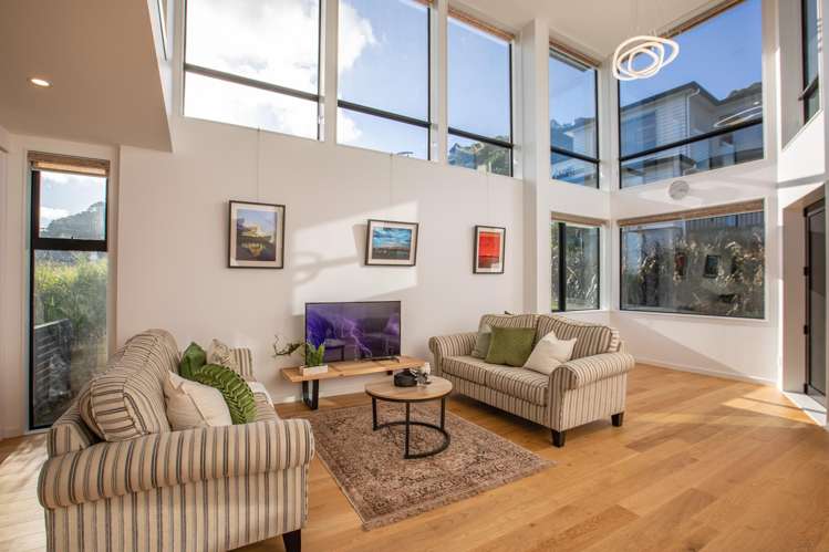 10 Satchell Way Kaiwharawhara_2