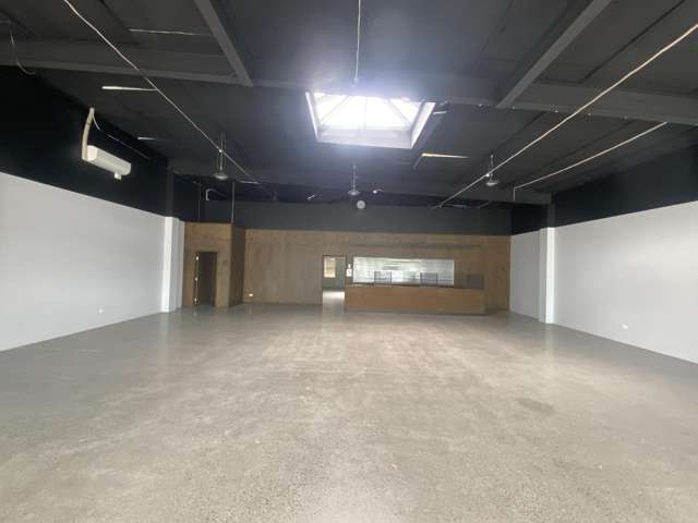 402 Broadway Newmarket_1