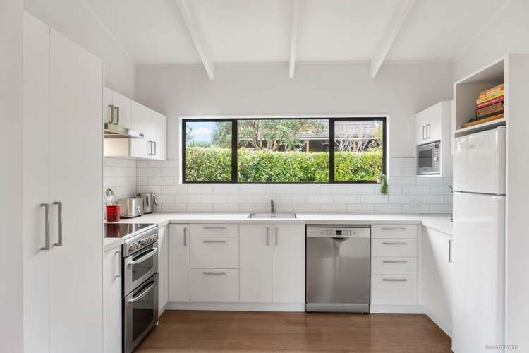 14b Alverston Street Waterview_7