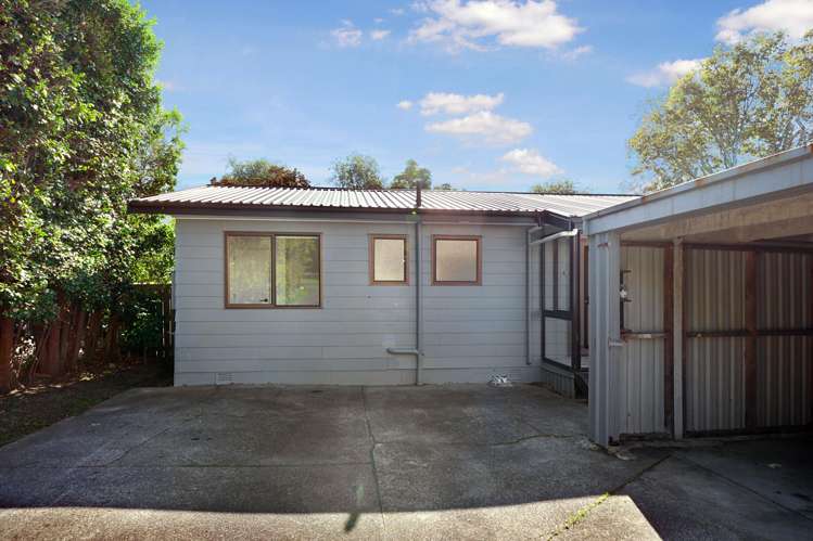 1/134 Mcleod Road Te Atatu South_21