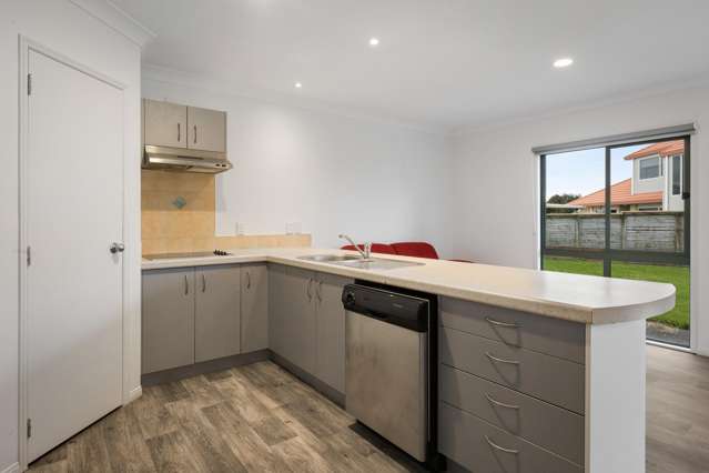 8 Athenree Heights Athenree_4