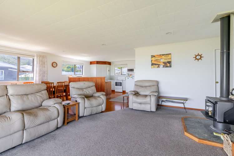 9b Te Miha Crescent Cape Palliser_10