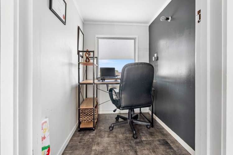 4 Cypress Gardens Place Onerahi_12