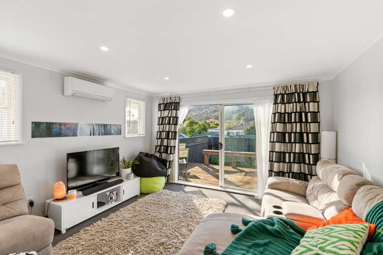 62 Main Road Wainuiomata_4