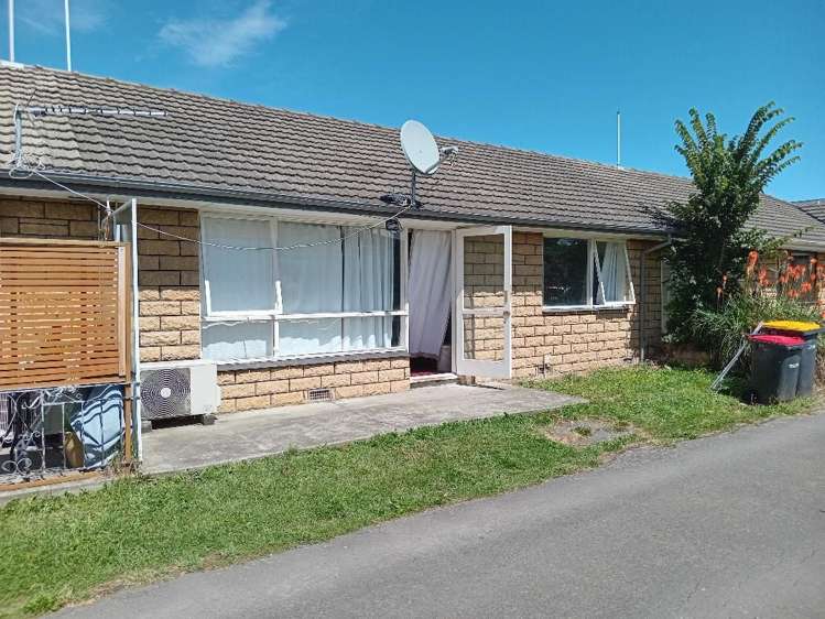 2/15 Harakeke Street Riccarton_0