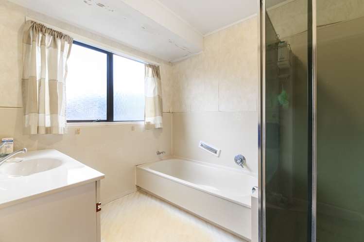 2/332 West Coast Road Glen Eden_9