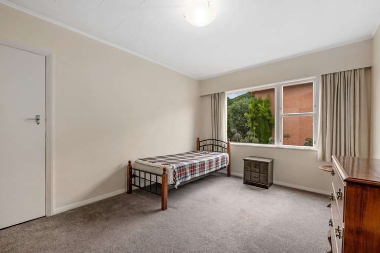 12a Ford Road Manor Park_11