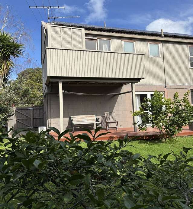 Stand Alone 2BR Home in Ellerslie