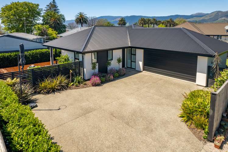 11 Malone Crescent Richmond_21