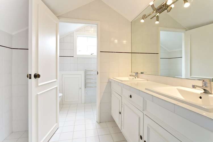 18 Blomfield Spa Takapuna_10