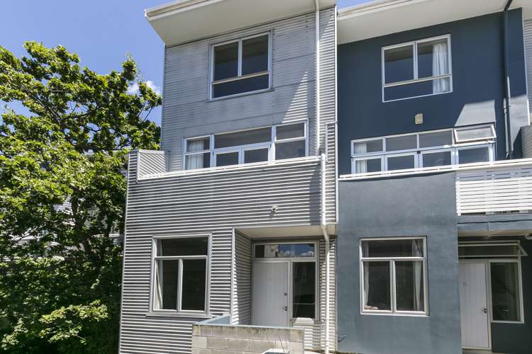 16/185 Tasman Street Mount Cook_8