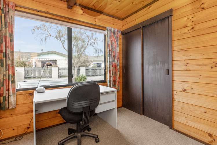 19 Valerie Street Clive_10