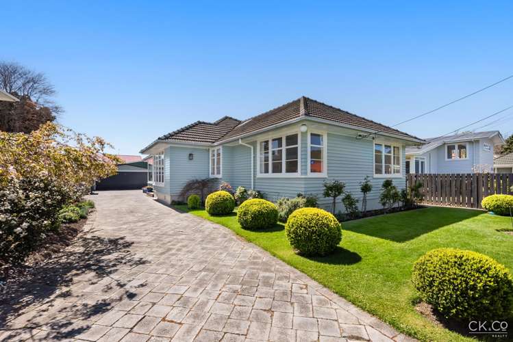 9 Derwent Lee Grove Epuni_23