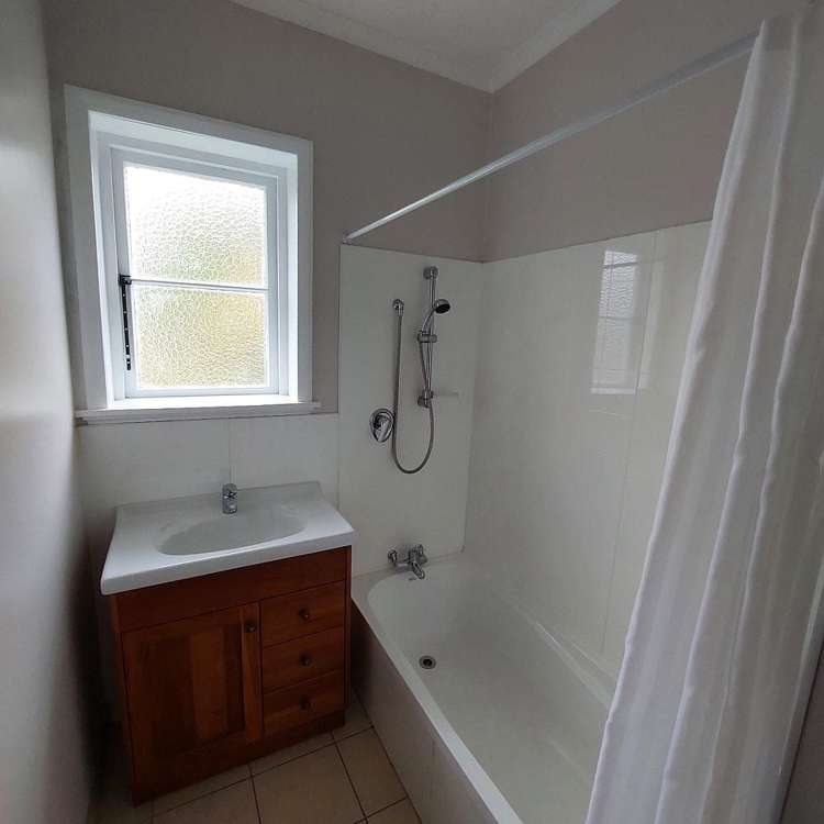 15 Park Road West End_8