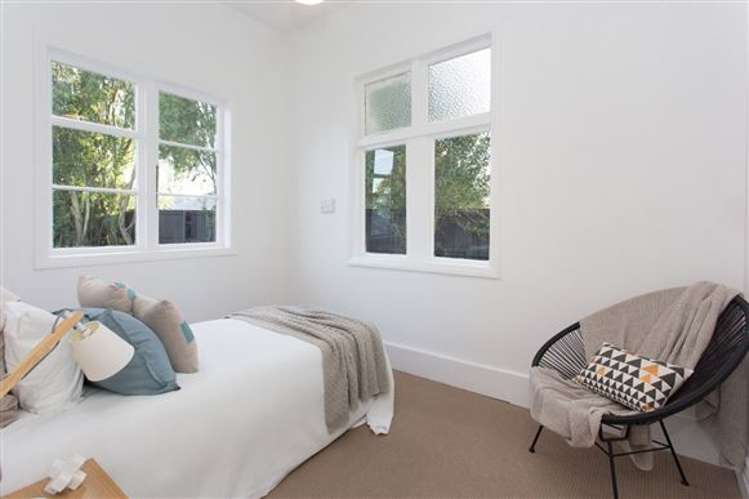 109 Geraldine Street Edgeware_11