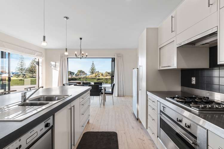 102b Hinemoa Street Whangamata_5